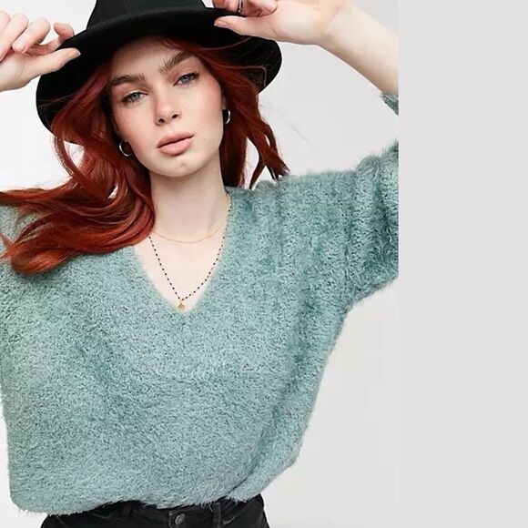 Free People Icing Green V Neck Slouchy Pullover Sweater Women’s Xlarge Oversized - Picture 3 of 9